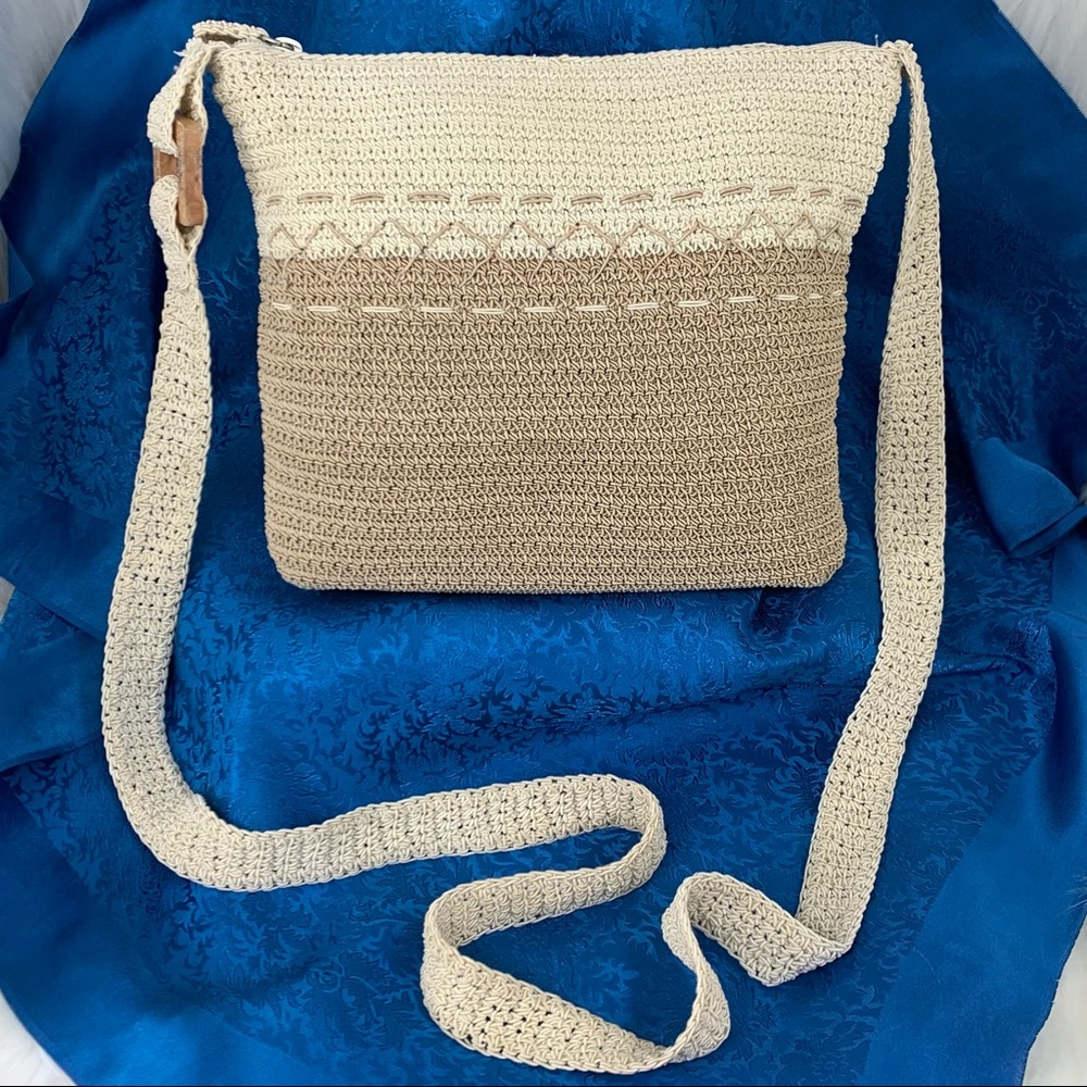 Vintage Y2K Liz Claiborne Crochet Purse in Neutral Colors
